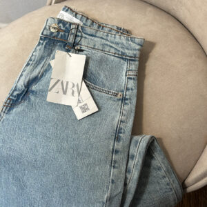 Classic High-Waist Light Blue Denim – ZARA