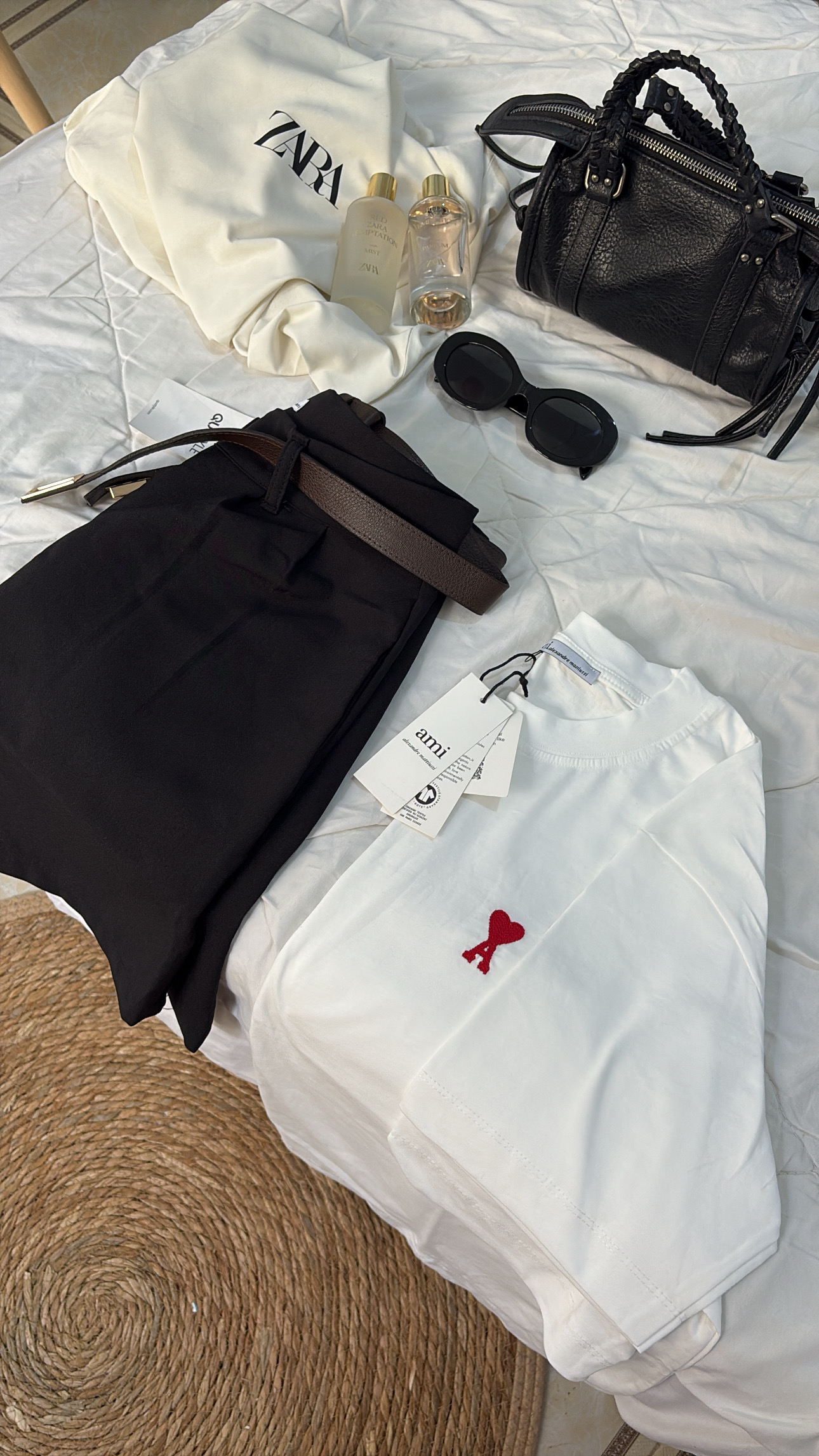 Classic Tailored Shorts with Belt – Black - Image 4