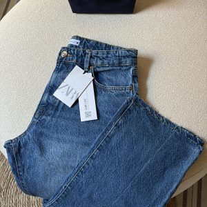 **Zara Straight\-Leg Denim – Dark Blue**