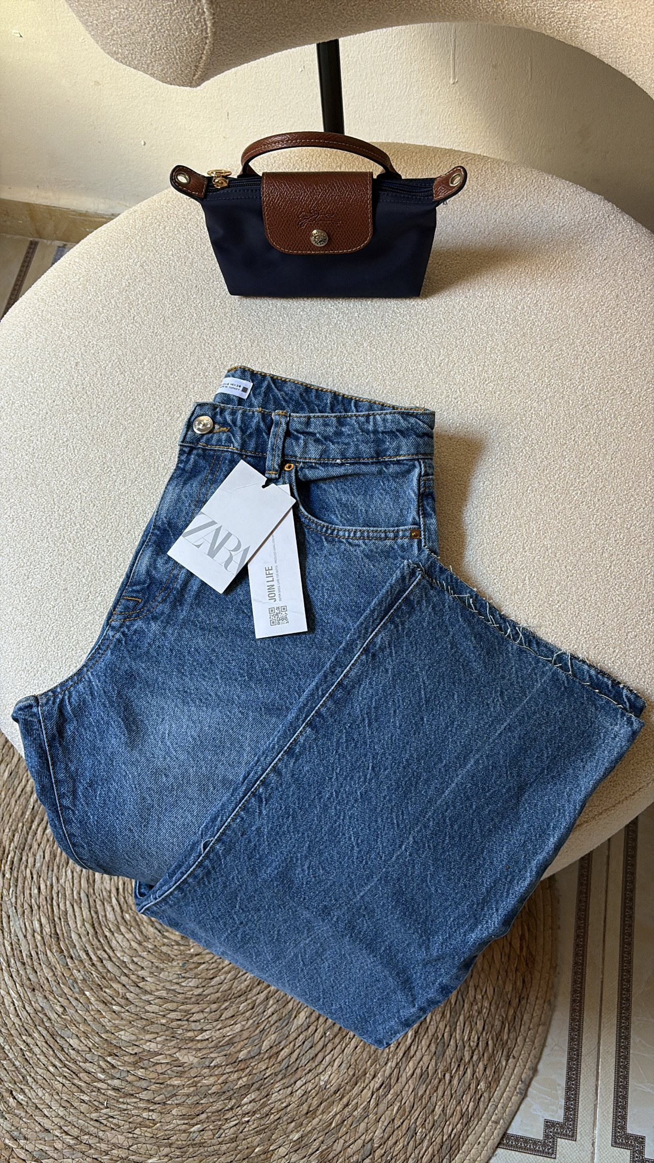 **Zara Straight\-Leg Denim – Dark Blue**